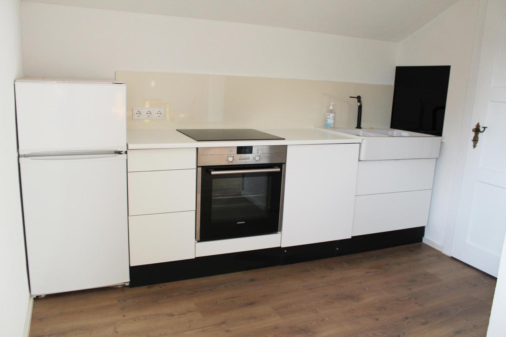 Ferienhaus Mit Garten Fuer Bis Zu 6 Personen 로젠하임 외부 사진