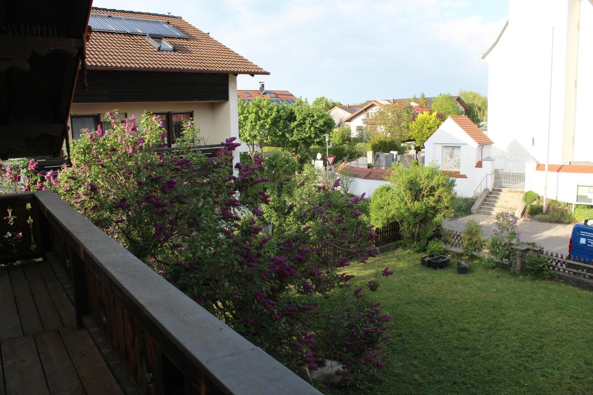 Ferienhaus Mit Garten Fuer Bis Zu 6 Personen 로젠하임 외부 사진