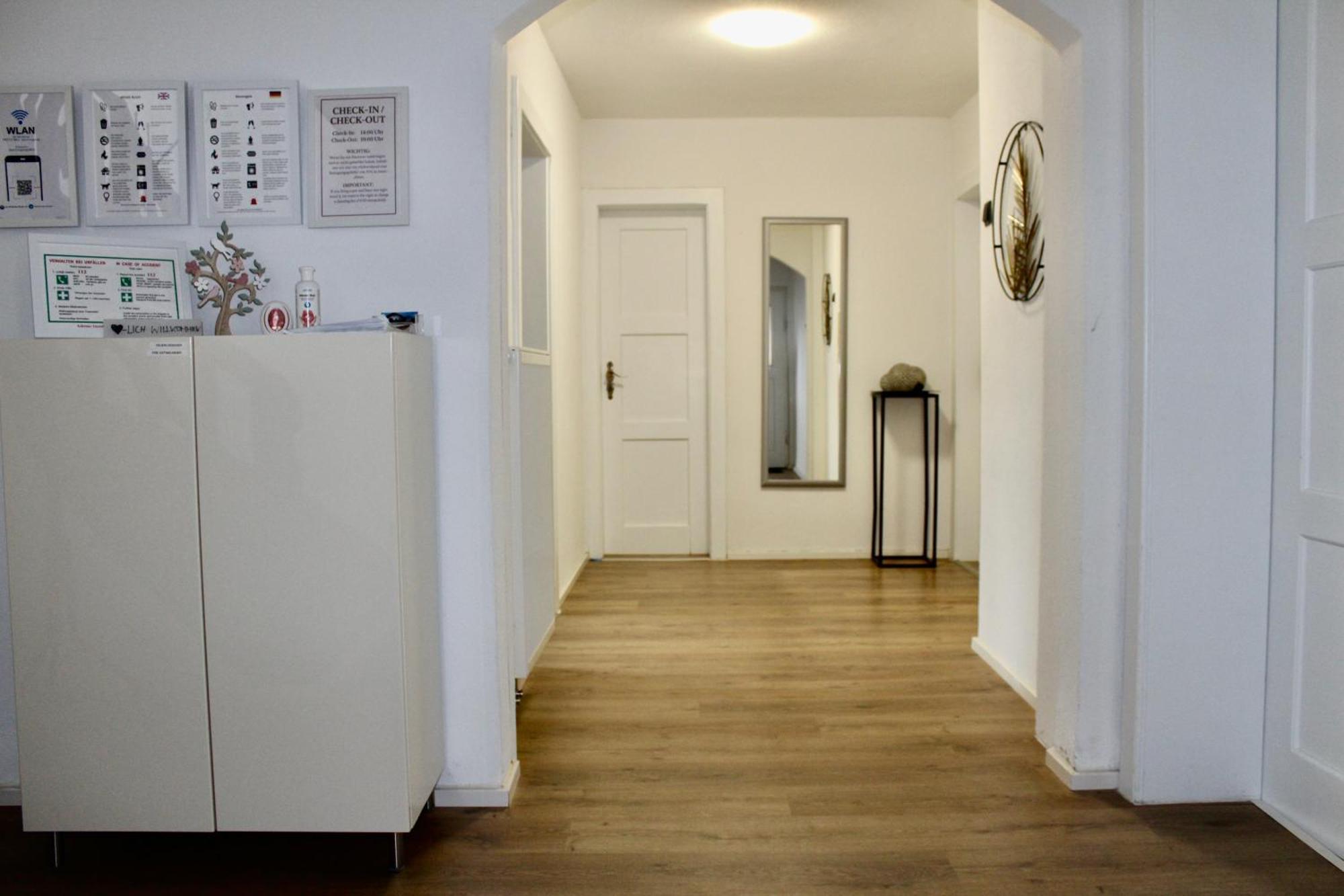 Ferienhaus Mit Garten Fuer Bis Zu 6 Personen 로젠하임 외부 사진